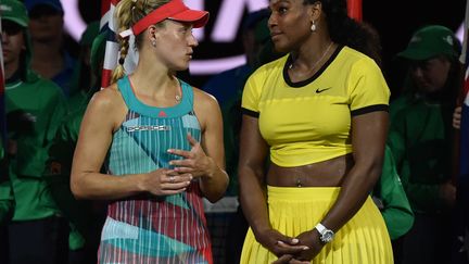 Serena Williams et Angélique Kerber. (SAEED KHAN / AFP)