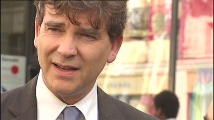 Arnaud Montebourg prône la "démondialisation" (F2)