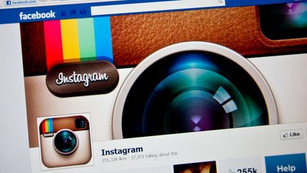 Instagram sera d&eacute;sormais disponible sur le web, en plus des&nbsp;smartphones. (KAREN BLEIER / AFP)