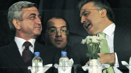 Le président arménien, Serzh Sarkisian et son homologue turc, Abdullah Gül, 14 octobre 2009 (AFP Mustafa Ozer)