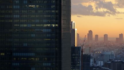 &nbsp; (Les gratte-ciel du centre de Toky ont été secoués par le séisme de ce mardi © REUTERS/Toru Hanai)