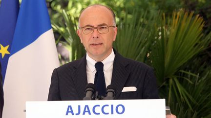 &nbsp; (Bernard Cazeneuve ce jeudi à Ajaccio © MAXPPP)