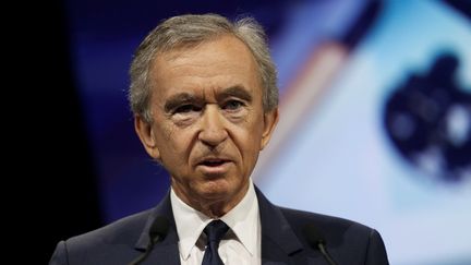 Le PDG de LVMH Bernard Arnault est la première fortune française selon le classement établi par Forbes. (GEOFFROY VAN DER HASSELT / AFP)