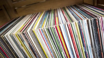 Le vinyle, un support dont le succès ne se dément pas en France, toujours pas en 2017. (MAXPPP)