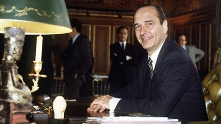 Jacques Chirac à l'Hôtel de Ville de Paris en novembre 1982 (AFP)