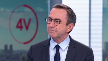 Rixes entre mineurs : pour Bruno Retailleau, "la réponse pénale doit être la solution"