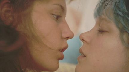 Adèle Exarchopoulos et Léa Seydoux dans "La vie d'Adèle"
 (Wild Bunch Distribution)