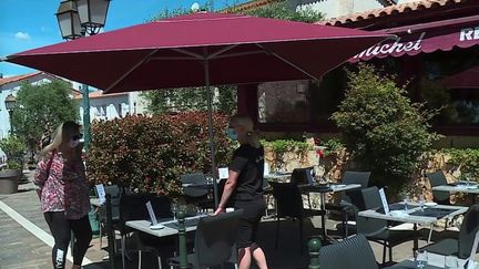 Alpes-Maritimes : à Castagniers, la vie reprend sur la terrasse du village