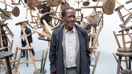 Santu Mofokeng&nbsp;à la biennale de Venise en 2012. (BARBARA ZANON / GETTY IMAGES EUROPE)