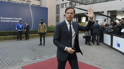 Le Premier ministre néerlandais Mark Rutte arrive à une réunion à Bruxelles (Belgique), le 15 décembre 2016. (JOHN THYS / AFP)