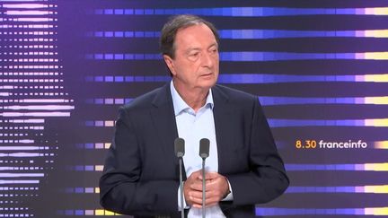 Michel Édouard-Leclerc, PDG du groupe Leclerc, le 6 novembre 2023 sur franceinfo. (FRANCE INFO / RADIO FRANCE)