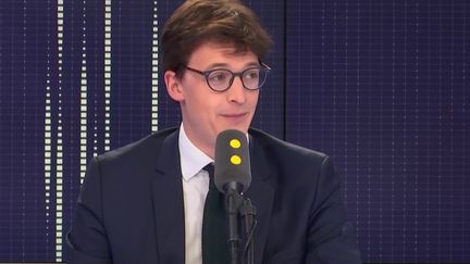 Sacha Houlié, le député LREM de la Vienne, invité du 19h20 Politique de franceinfo, le 14 janvier 2019. (FRANCEINFO / RADIOFRANCE)