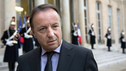 Le pr&eacute;sident PS du S&eacute;nat, Jean-Pierre&nbsp;Bel, le 26 novembre 2012 dans la cour de l'Elys&eacute;e (Paris). (BERTRAND LANGLOIS / AFP)