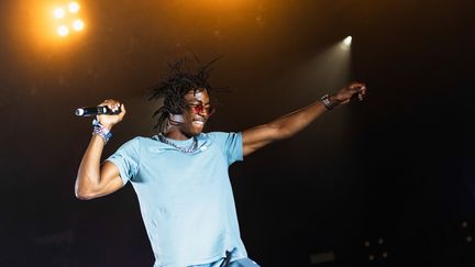 Le rappeur Koba LaD, le samedi 22 juin 2019 sur la scène du festival Solidays à Paris. (JULIETTE PAVY / HANS LUCAS / AFP)