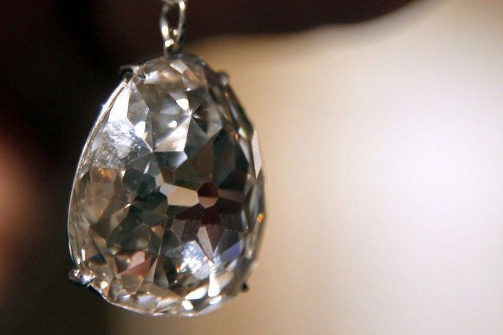 Le diamant &quot;Le Beau Sancy&quot; de Marie de Médicis. Avril 2012 chez Sotheby&#039;s
 (F.Guillot. AFP)