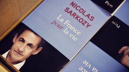 Une photo de "La France pour la vie", le livre de Nicolas Sarkozy, publiée sur son compte Twitter le 21 janvier 2016. (AFP / TWITTER)