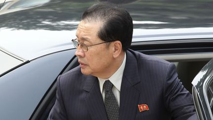 Jang Song-taek, l'oncle du leader nord-cor&eacute;en&nbsp;Kim Jong-un, &agrave; P&eacute;kin (Chine), le 17 ao&ucirc;t 2012. (CHINA DAILY / REUTERS)