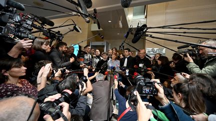 Gisèle Pelicot s'exprime devant les journalistes après le verdict du procès des viols de Mazan, à Avignon (Vaucluse), le 19 décembre 2024. (MIGUEL MEDINA / AFP)