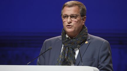 Louis Aliot, maire RN de Perpignan, lors du meeting de Marine Le Pen à Reims, le 5 février 2022. (ALBERT CARA / ANADOLU AGENCY VIA AFP)