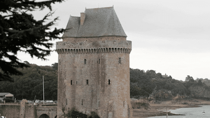 Bretagne : la tour Solidor, gardienne de la cité des corsaires (France 2)