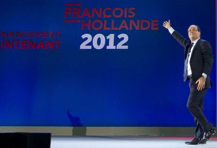 Fran&ccedil;ois Hollande lors de son meeting au Bourget (Seine-Saint-Denis), le 22 janvier 2012. (REUTERS)