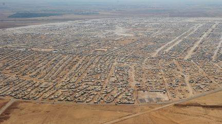 Le camp de r&eacute;fugi&eacute;s de Zaatari, en Jordanie, le 18 juillet 2013. (MANDEL NGAN / AFP)