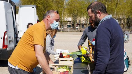 Ouverture d'un drive fermier de la Chambre d'agriculture de la Gironde à Bordeaux. Photo d'illustration. (JEAN MAURICE CHACUN / MAXPPP)