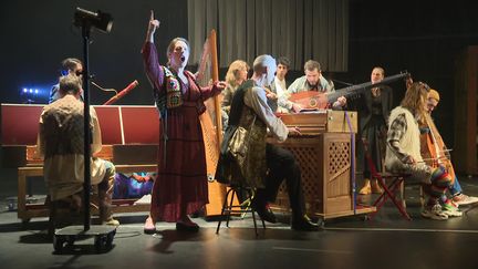 L'ensemble musical Correspondances sur la scène du Théâtre de Caen. (France 3 Normandie)