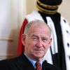 Eric de Montgolfier, ancien procureur général de la cour d'appel de Bourges, dans son bureau du palais de justice de Bourges, en 2013. (ALAIN JOCARD / AFP)