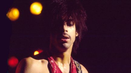Prince sur scène à New York en 1981.
 (Photo by Gary Gershoff/Getty Images)