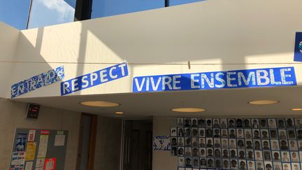 Dans l'école Charles-de-Gaulle à Clamart (Hauts-de-Seine) (ALEXIS MOREL / FRANCEINFO / RADIO FRANCE)