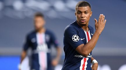 Kylian Mbappé face à Leipzig, le 18 août 2020, à Lisbonne. (DAVID RAMOS / AFP)