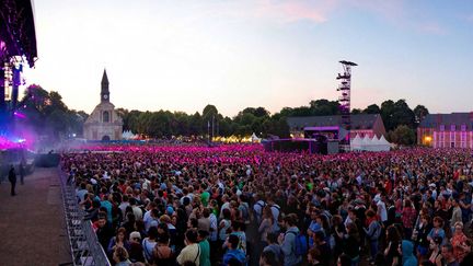 Le public du Main Square à Arras (7 juillet 2013)
 (Johan  Ben Azzouz / La Voix du Nord / PhotoPQR / Voix du Nord)