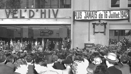 Comm&eacute;moration de la rafle du Vel d'Hiv, le 16 juillet 1956, &agrave; Paris. (AFP)