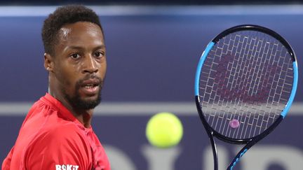 Gaël Monfils ne s'est pas idéalement préparé, à dix jours de Roland-Garros (ALI HAIDER / EPA)