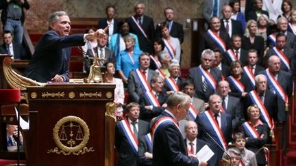 Bernard Accoyer, quelques minutes avant l'adoption du projet des réformes des retraites à l'Assemblée, le 15/9/2010. (AFP - Pierre Verdy)