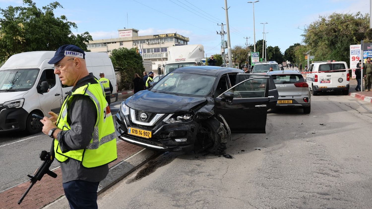 Two French people were injured in a car attack near Tel Aviv, Quai d'Orsay reports