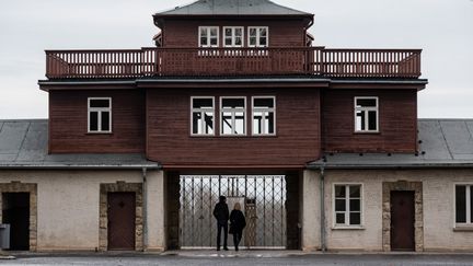 L'entrée du camp de concentration&nbsp;de Buchenwald (Allemagne),&nbsp;le 27 janvier 2020.
 (JENS SCHLUETER / AFP)