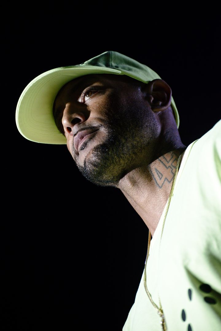 Booba arrive sur les scène du We Love Green Festival avec 45 minutes de retard. (JULES BOUDIER                       )