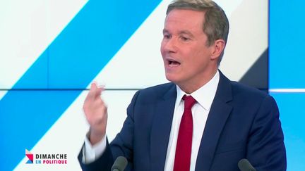 Le 21 mars 2021, "Dimanche en politique", le magazine politique de France 3, recevait Nicolas Dupont-Aignan, député de l'Essonne, président de Debout la France et candidat pour la troisième fois à l’élection présidentielle. &nbsp; (France 3)