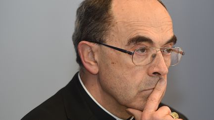 Le cardinal Philippe Barbarin lors de la conférence des évêques à Lourdes (Hautes-Pyrénées), le 15 mars 2016. (ERIC CABANIS / AFP)