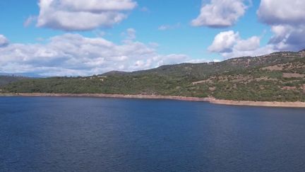 Sécheresse : comment la Sardaigne est parvenue à maîtriser le stockage de l'eau (FRANCE 3)