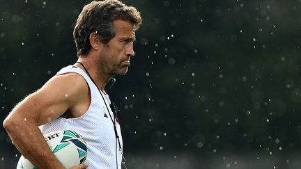 Fabien Galthié, entraîneur adjoint de l'équipe de France, lors d'un entraînement au&nbsp;Fuji Hokuroku Park de&nbsp;Fujiyoshida (Japon), le 10 septembre 2019.&nbsp; (FRANCK FIFE / AFP)