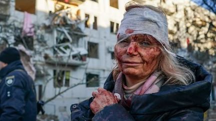 Olena Kurilo, 52 ans, habitante de Chuguev, dans la banlieue de Kharkiv (Ukraine) sur le compte YouTube d'Andalou Agency. (CAPTURE D'ÉCRAN)