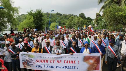 Une manifestation à&nbsp;Mamoudzou (Mayotte), le 7 mars 2018. (ORNELLA LAMBERTI / AFP)