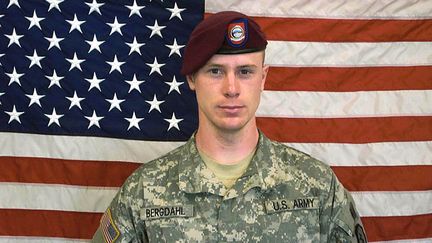 Le sergent Bowe Bergdahl, avant sa capture par les talibans, sur une photo transmise par l'arm&eacute;e le 1er juin 2014. (US ARMY / AFP)