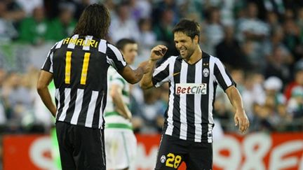 Amauri et Diego (Juventus de Turin) (PETER MUHLY / AFP)