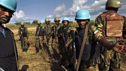 En 2016, des soldats éthiopiens membres d'une mission de l'ONU (Minuss) au Soudan du Sud, intensifient des patrouilles pour protéger femmes et jeunes filles d'agressions sexuelles. (ALBERT GONZALEZ FARRAN / AFP)