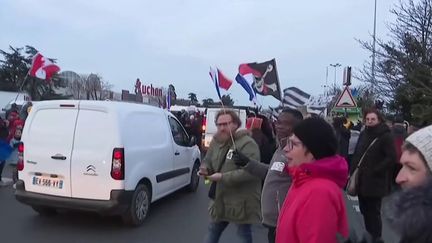 "Convoi de la liberté" : les manifestants se dirigent vers Bruxelles (FRANCEINFO)