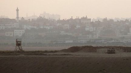 L'armée israélienne mène des raids aériens réguliers dans la bande de Gaza depuis jeudi qui auraient fait 15 morts. (AFP - David Buimovitch)